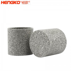 恒歌粉末燒結(jié)不銹鋼濾筒防塵透氣濾芯過濾精準(zhǔn)壽命長,應(yīng)用于化學(xué)分析