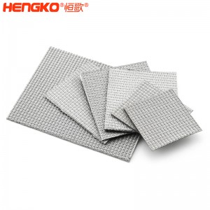 源頭廠家供應不銹鋼五層燒結網濾板耐腐蝕,應用于泥沙污水處理