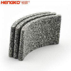 來(lái)圖定制不銹鋼濾板耐腐蝕壽命長(zhǎng),316L不銹鋼粉末燒結(jié)濾芯